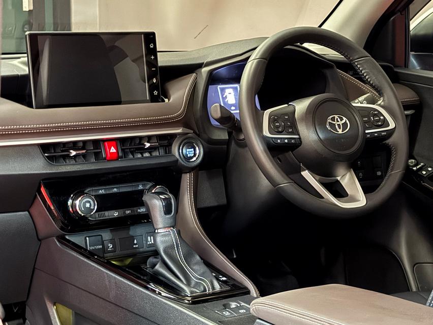 2024 TOYOTA YARIS ATIVE 1.2 PREMIUM รถมือเดียวป้ายแดง รถวิ่งน้อยเพียง 30,000 กม รถเข้าศูนย์ตามระยะ รถไม่เคยมีอุบัติเหตุครับ รูปที่ 12