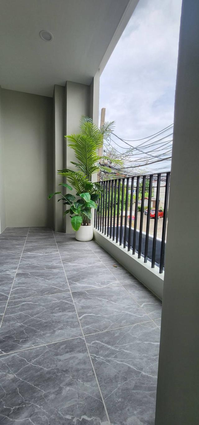 ขายทาวเฮ้าส์ หมู่บ้านเลิศอุบล 16 ตรว. รามอินทรา 65 15