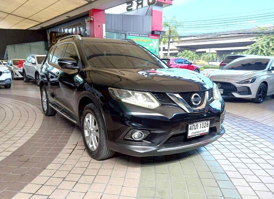 2015 Nissan X-Trail 2.0V 4WD รถสวยมือเดียวพร้อมใช้ 3