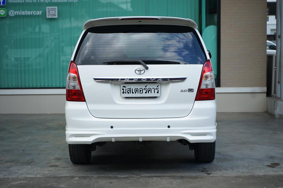 2012 TOYOTA INNOVA 2.0 V