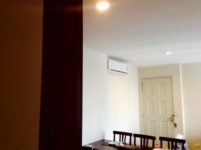 sell/rent Life@Sathorn soi10 4