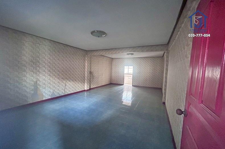 ขายห้องเช่า 3 ชั้น 22 ห้อง ซอยรังสิต–นครนายก 4 คลอง1 ใกล้ฟิวเจอร์พาร์ค รังสิต 4