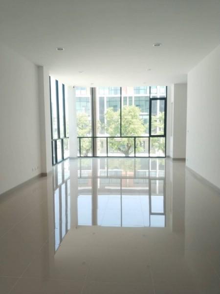 ให้เช่าโฮมออฟฟิศ 4 ชั้นย่านถนนสุคนธสวัสดิ์ โครงการ Premium Place Kaset-Nawamin : พรีเมี่ยมเพลส เกษตร-นวมินทร์รามอินทรา