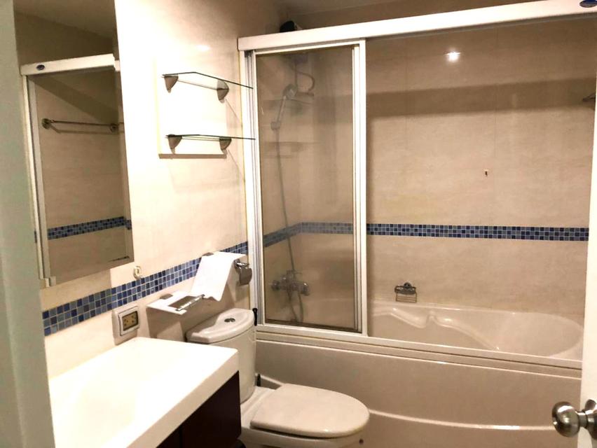 ขายหรือให้เช่าคอนโด ไลฟ์ แอท รัชดา–ห้วยขวาง ชั้น 15 เฟอร์นิเจอร์ครบ พร้อมเข้าอยู่ ทำเลดี เดินทางสะดวก 5