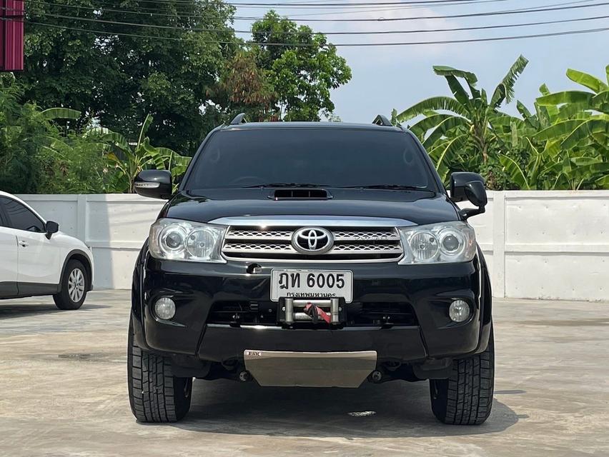 TOYOTA FORTUNER 3.0V 4WD 2010