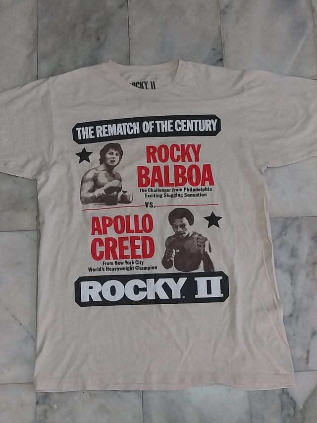 เสื้อยืดแขนสั้น แนวหนังภาพยนตร์ Rocky II แท้ มือสอง สภาพดี ของพร้อมส่งครับ รูปย่อยที่ 1