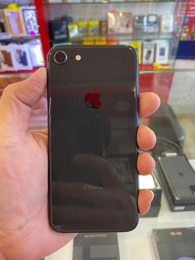 iPhone8สีดำ 3