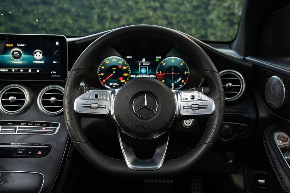 “Mercedes-Benz GLC220d AMG Dynamic” ปี 2019