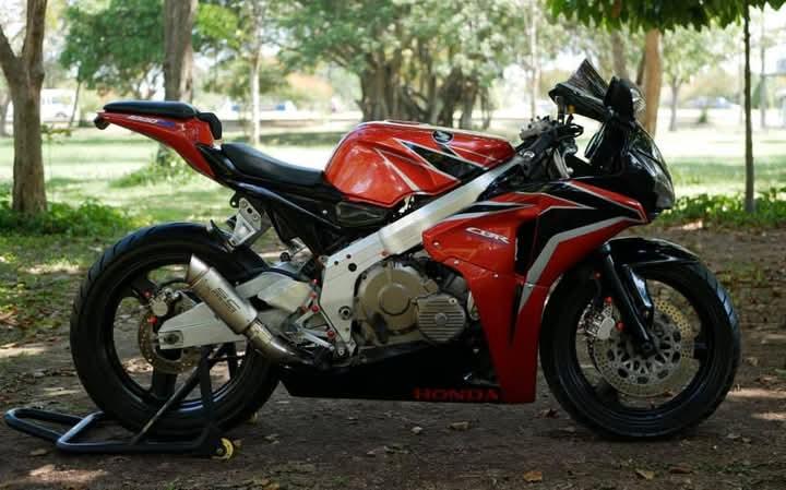 Honda CBR400 ปี 2008 2