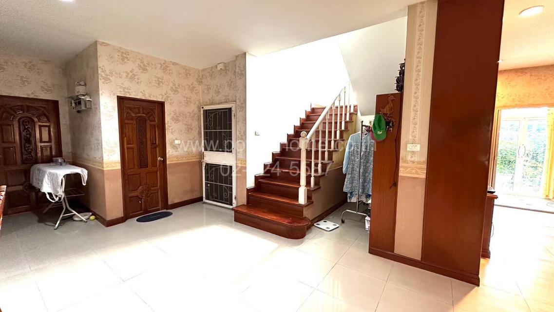 หมู่บ้านเดอะ ซิตี้ ปิ่นเกล้า-บรมราชชนนี  ถนนบรมราชชนนี แขวงศาลาธรรมสพน์ เขตทวีวัฒนา กรุงเทพมหานคร 12