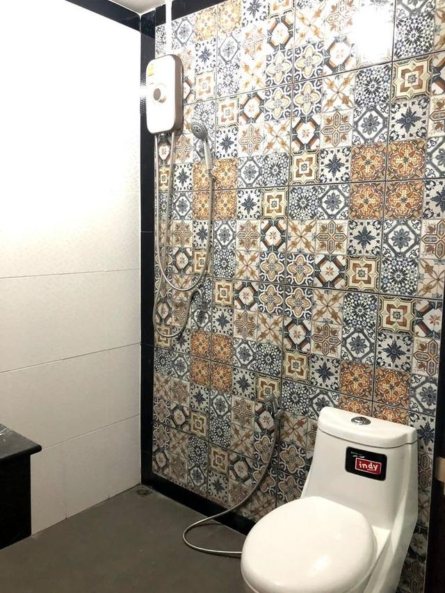 ทาวน์เฮ้าส์ให้เช่า วอร์เรนแมนชั่น 2 ลาดยาว 5นอน 9