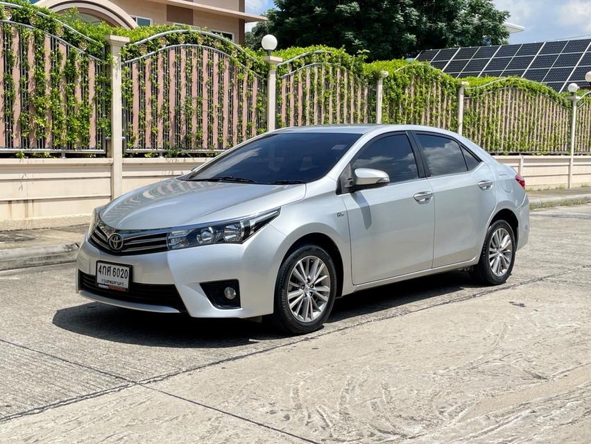TOYOTA COROLLA ALTIS 1.6 G ปี 2015 เกียร์AUTO สภาพนางฟ้า