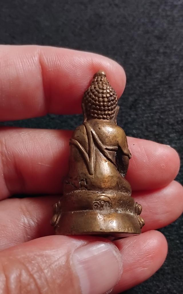 พระบ้านเก็บเก่า พระกรี่งเก่าสวยๆ 2