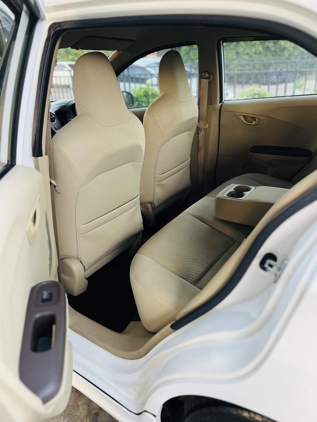  2013 Honda amaze 1.2 V  น็อตไม่มีขยับ ไม่เคยติดแก๊ส สวยเดิมสุดสุด  7