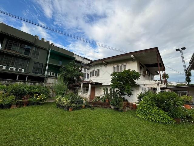 ให้เช่าบ้านเดี่ยว 2 ชั้น 150 ตร.วา ซอยเอกมัย 28 สุขุมวิท 63 เหมาะรีโนเวททำธุรกิจ อาทิ Home Office, Clinic, Wellness, Spa 1