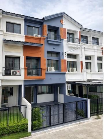 ทาวน์โฮมหรู 3 ชั้น 4 นอน 5 น้ำ ทำเลรัชดา-เหม่งจ๋าย ใกล้รร.นานาชาติรีเจ้นท์กรุงเทพ 450 ม.สถานทูตลาว เหมาะสำหรับอยู่อาศัย 6