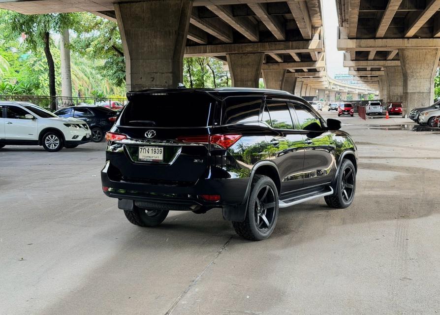 Toyota Fortuner 2.4 V auto 4x4  ปี 2018 รูปที่ 5