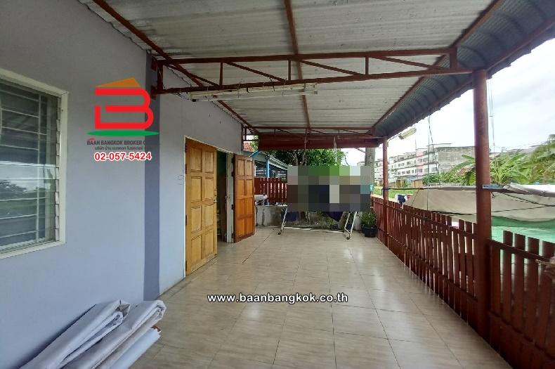 บ้านเดี่ยว หมู่บ้าน นันทวัน 1 เนื้อที่ 33.7 ตารางวา ซอยเลียบวารี 33 ถนนเลียบวารี แขวงหนองจอก เขตหนองจอก กรุงเทพมหานคร