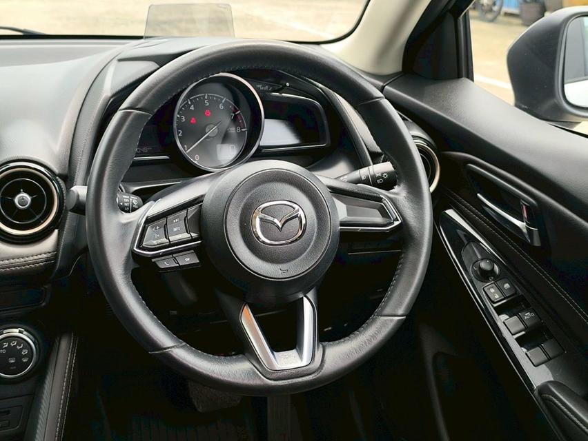 2017 จด 18 Mazda 2 1.3 High Plus AT