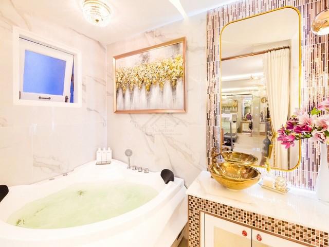 คริสตัลวิลล์ ซอยประดิษฐ์มนูธรรม 19 7