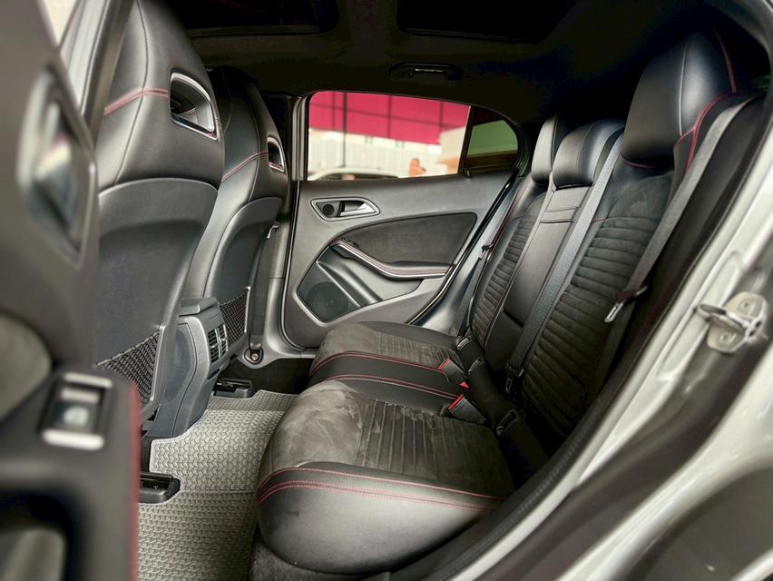 ปี 2019 GLA250 AMG DYNAMIC TOP OPTION  15