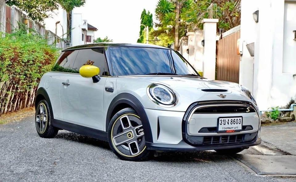 Mini Cooper SE LCI ราคาดี สวยมาก 9