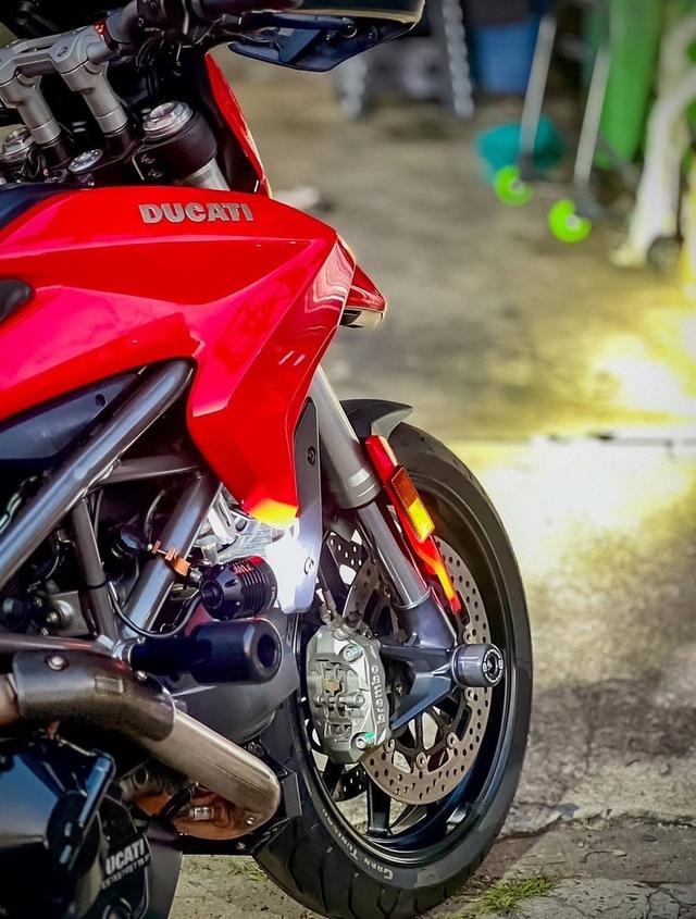 Ducati Hypermotard 939 ปี 2019  4