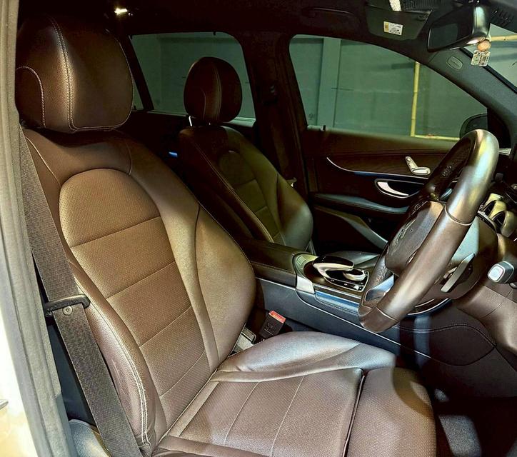 Mercedes Benz Glc250d 4 Matic(W253) ปี 2017 9
