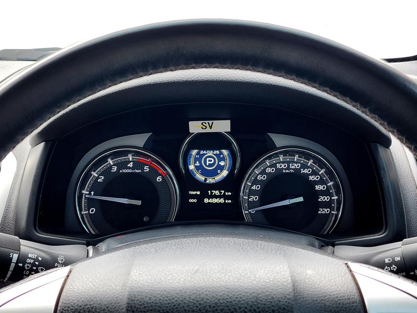  ISUZU Mu-X 1.9DVD A/T ปี 2018  8