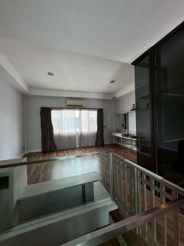 ให้เช่าทาวน์โฮม 3 ชั้น โครงการ The Terrace รามอินทรา 65 เฟอร์ครบ พร้อมเข้าอยู่ ทำเลดี ใกล้ MRT สายสีชมพู และทางด่วนเอกมัย-รามอินทรา 6