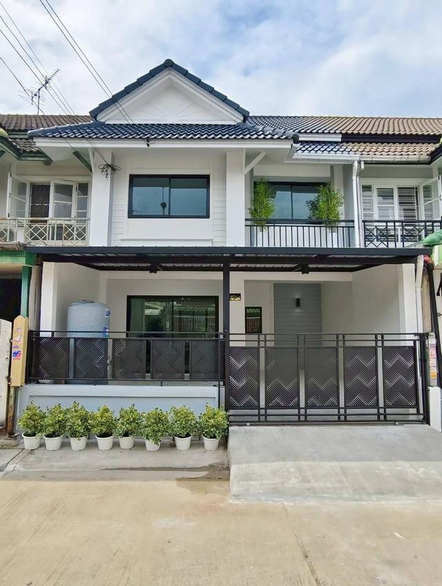 หมู่บ้านพฤกษา18/1
