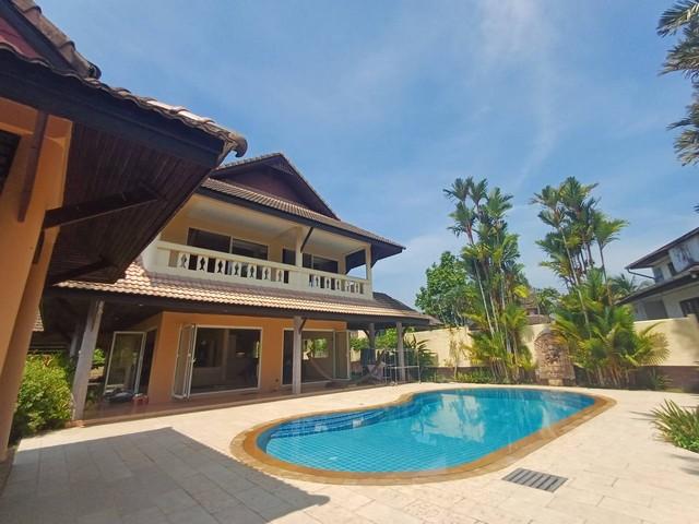 For Rent : Kohkaew, Private Pool Villa @Chuan Chuen Village, 3 Bedrooms 4 Bathrooms 2