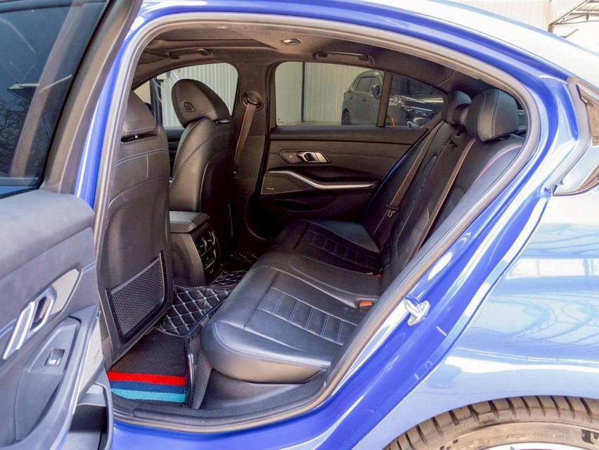 BMW 330e M Sport ปีจด 2023 BSI 5ปี 100,000 km. ถึง 26/12/2570 15