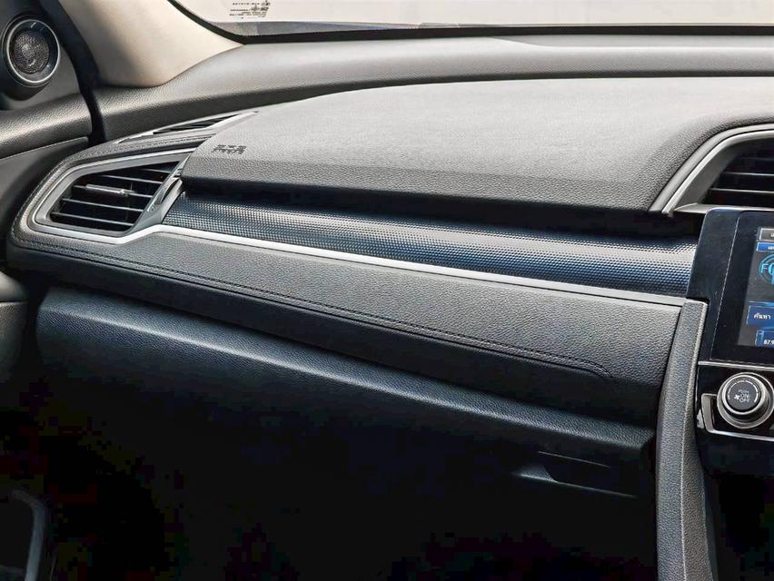 ขาย HONDA CIVIC 1.8 EL โฉม FC ปี 2019 เลขไมล์ 39000 กม. 13