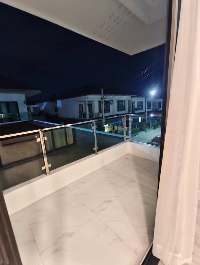 Chokchai village 9 for rent 5 bedroom  9