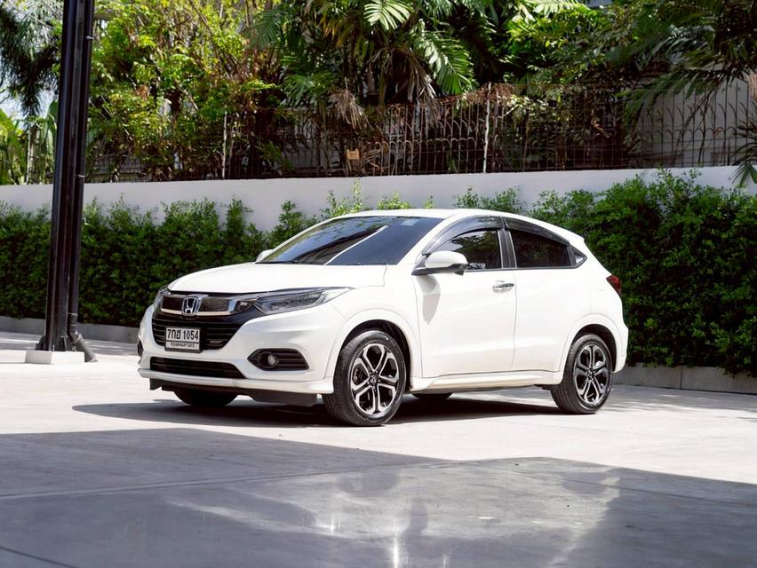Honda HR-V 1.8 EL ปี 2018 วิ่งน้อย 6 หมื่น km. รถบ้านเจ้าของเดียว เข้าศูนย์ทุกระยะ