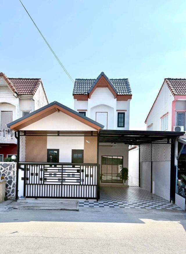 🔥 ฟรีโอน! ได้บ้าน 3 นอน #มีห้องนอนชั้นล่าง อยู่หนองจอกแบบนี้ คุ้มเกินราคา! 13