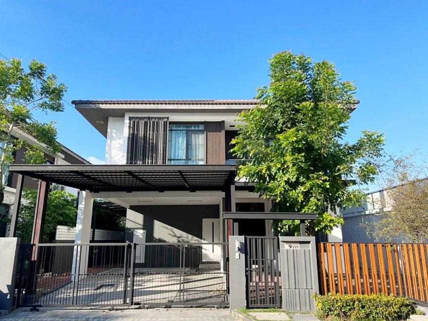 หมู่บ้านมัณฑนา รามอินทรา-วงแหวน เช่าบ้านเดี่ยว 6 ห้องนอน 2 หลังคู่ หลังบ้านต่อกัน พร้อมห้องแม่บ้าน ทำเลดี ใกล้แฟชั่นไอส์แลนด์ 1