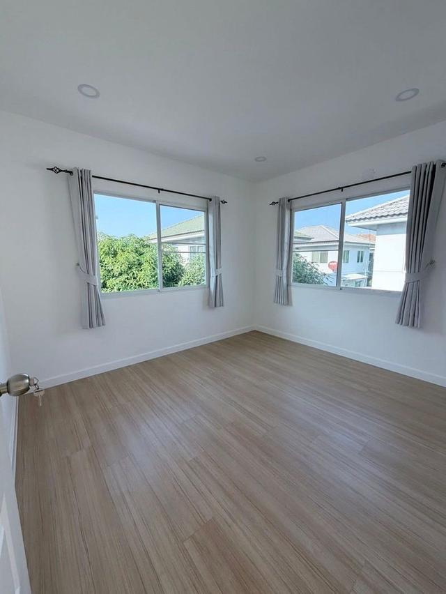 หมู่บ้านพฤกษ์ลดาบางใหญ่  คลองถนน บ้านเดี่ยว 2 ชั้น ตกแต่งใหม่พร้อมอยู่ มีพื้นที่รอบบ้าน โครงการ Land&Houses 15