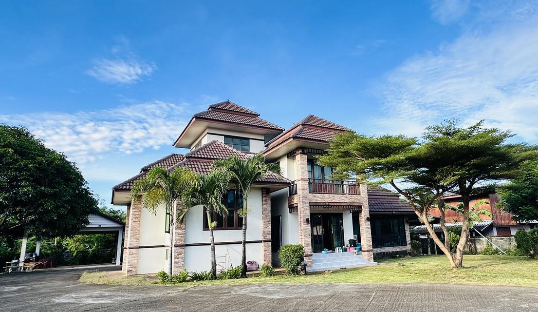 ที่ดินพร้อมบ้าน 2ชั้นเล่นระดับ 3