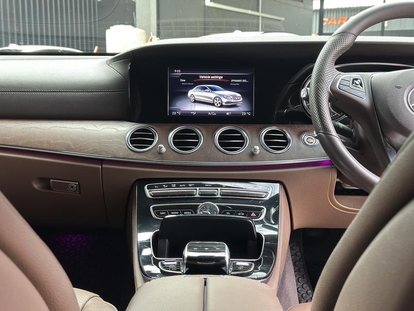 รหัสรถ JRS4980 E220d Exclusive 2016 ดีเซลล้วน  11