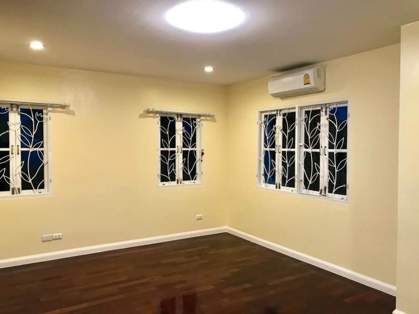 ให้เช่า บ้านเดี่ยว รีโนเวทใหม่ทั้งหลัง โครงการนันทวัน วงแหวน–รัตนาธิเบศร์ 3