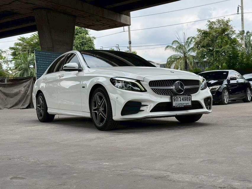Mercedes-Benz C300e AMG ปี 2020
