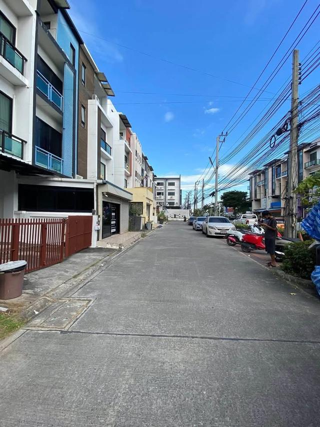 ขาย โฮมออฟฟิศ 4 ชั้น เอชทูโอ รามคําแหง 2 -วงแหวน 4