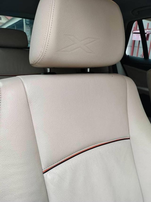 รถบ้านเจ้าของขายเอง BMW-X1 สภาพเดิมๆพร้อมใช้ไมล์เพียง 145995 กิโลเมตร ภายในสะอาด เกียร์อัตโนมัติ เบาะหนังแท้ปรับไฟฟ้า ครบๆ สนใจดูตัวรถ โทร 0957535837 รูปที่ 6