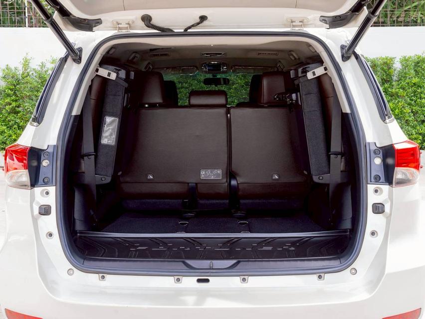 Toyota Fortuner 2.4V 4wd ปี19 รูปที่ 18