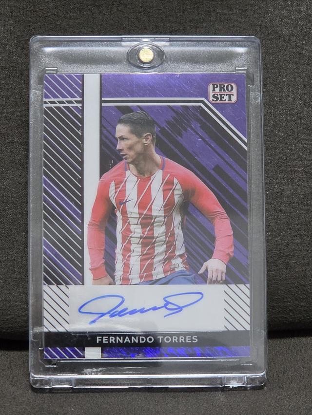 การ์ดสะสมลายเซ็นแท้ Fernando Torres จากชุด 2024 Leaf Pro Set Leaf Collective 2 ทับ 7