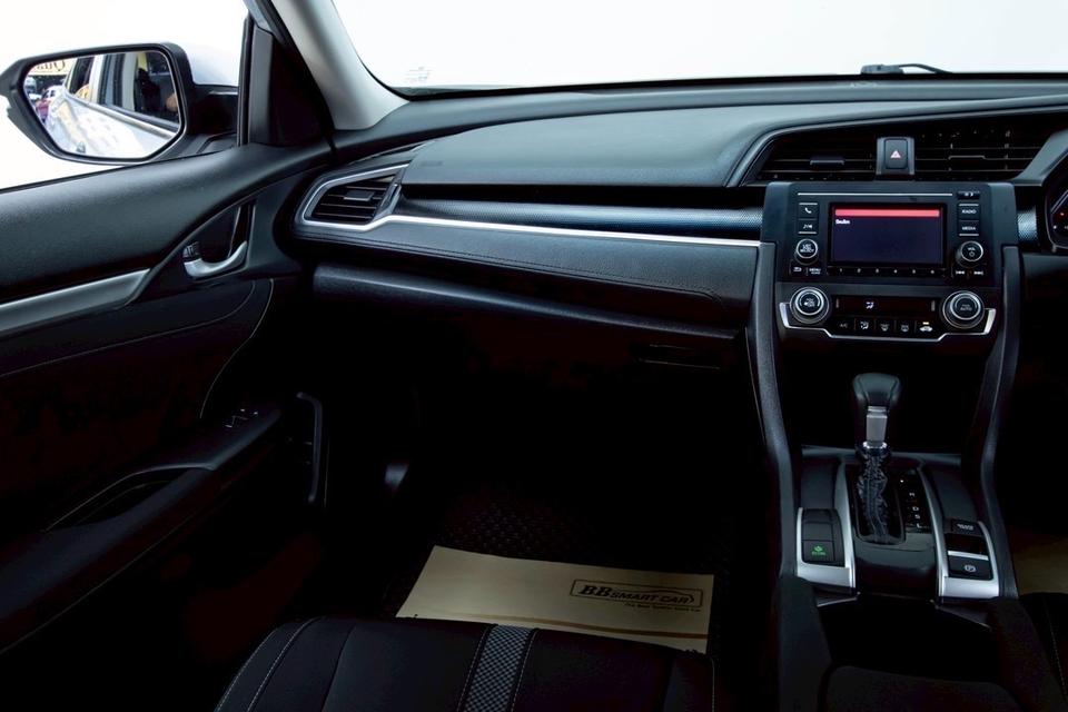 รหัสรถ 2B197 CIVIC 1.8 E 2020 11