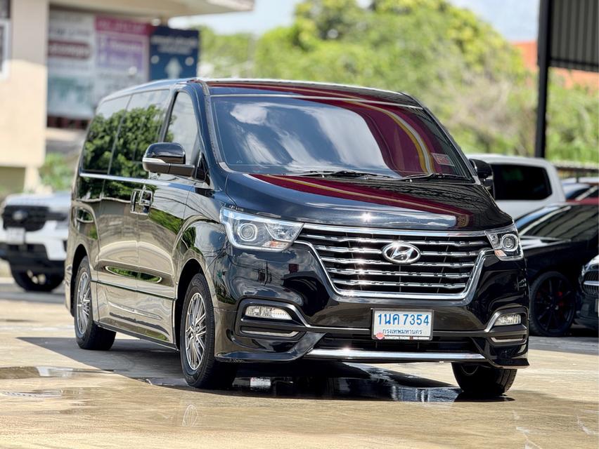 ขาย Hyundai H1 2.5Deluxe ปี20