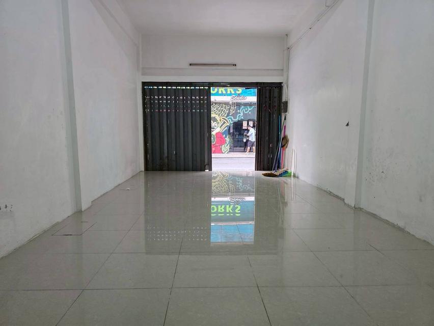 ขายอาคารพาณิชย์ รัชดา สุขุมวิท 22 ใกล้แหล่งท่องเที่ยวต่างชาติ ใจกลางเมืองสุขุมวิท (N.1914) 2